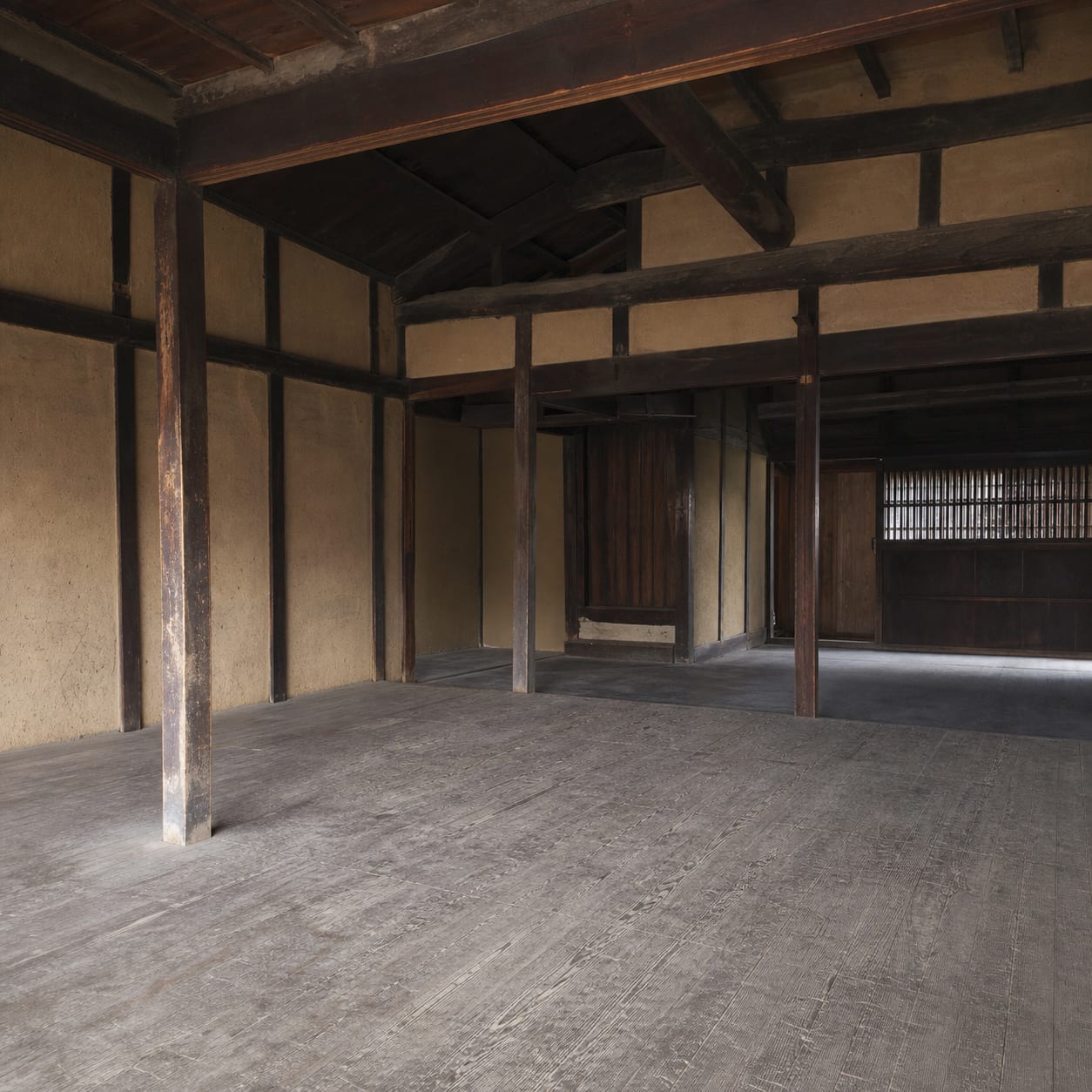 Tsuchi to Yu before works. An old timber post and beam shell with nothing lining it